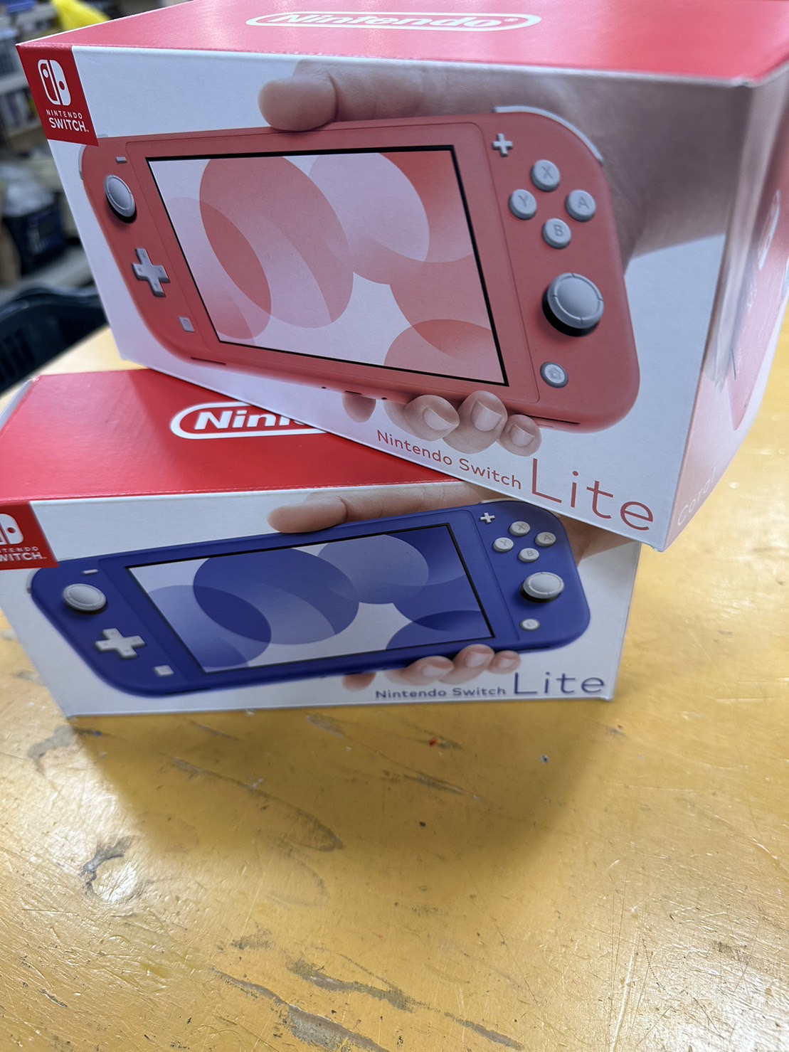 □《ゲーム》スイッチライトを２台買い取らせていただきました ...